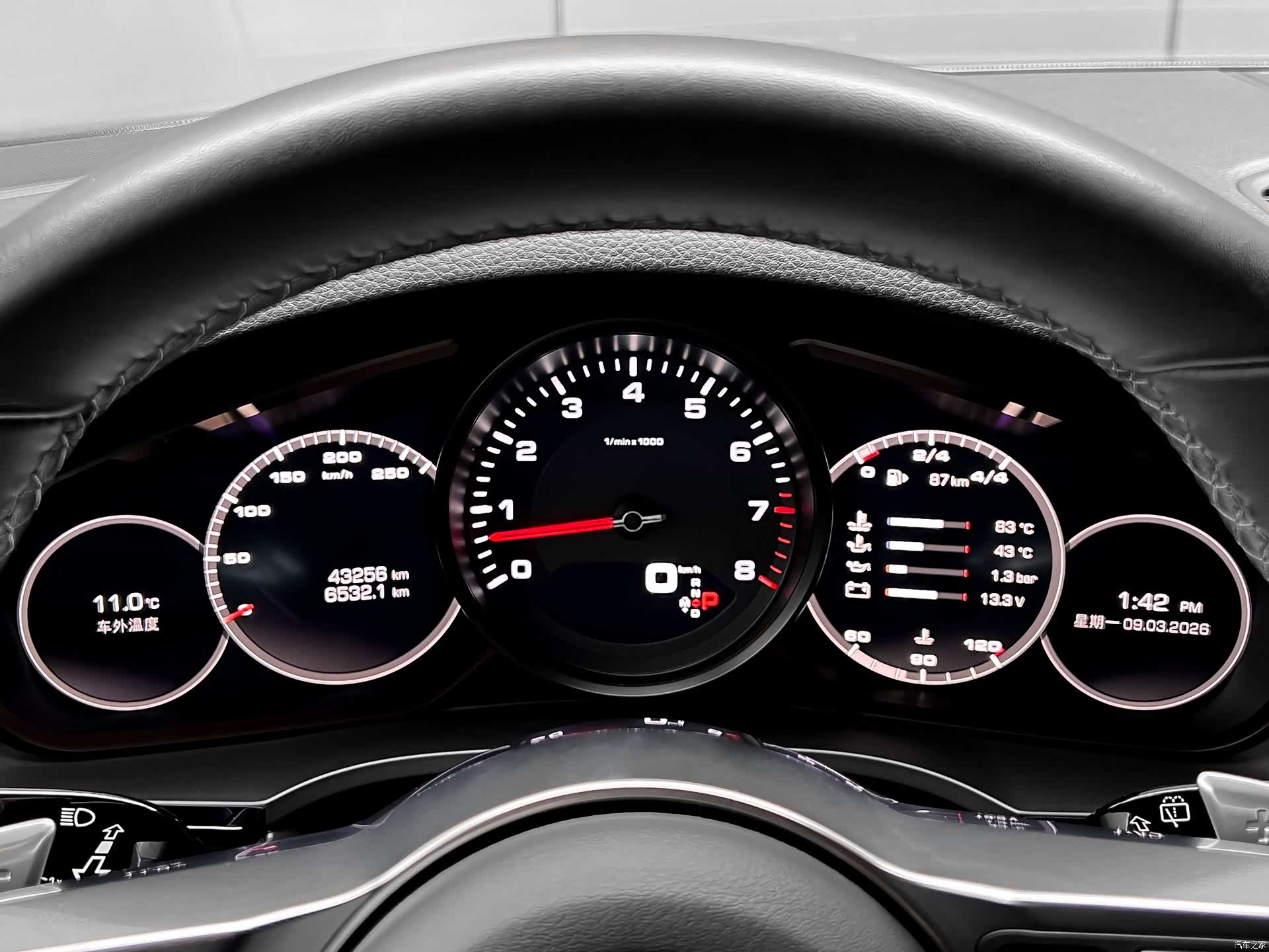 Porsche Cayenne, 2018 11