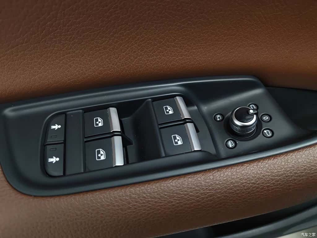 Audi Q7, 2017 9