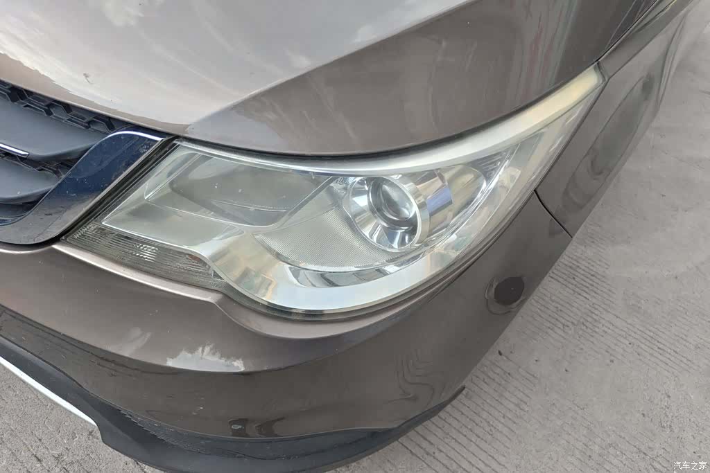 Wuling 730, 2014 все фото