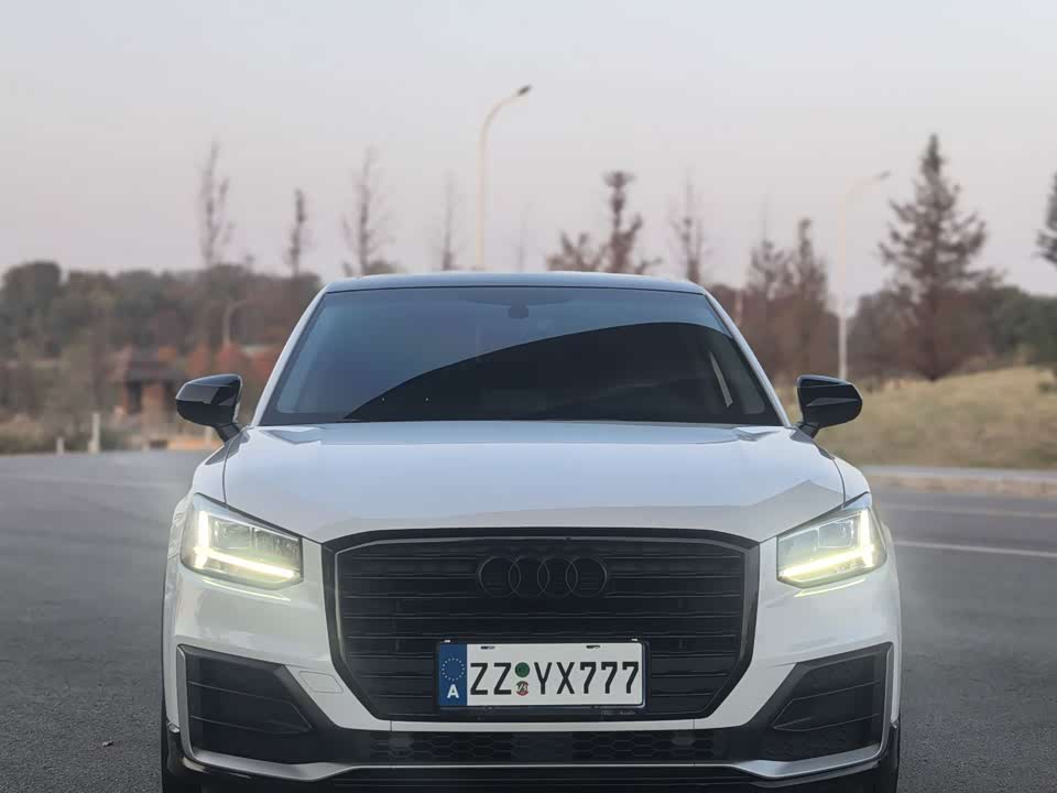 Audi Q2L