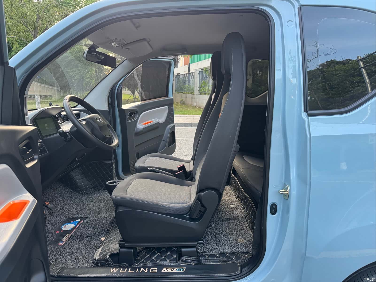 Wuling MINIEV, 2021 10