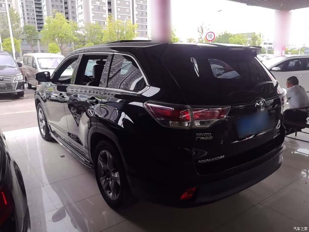 Toyota Highlander, 2017 все фото