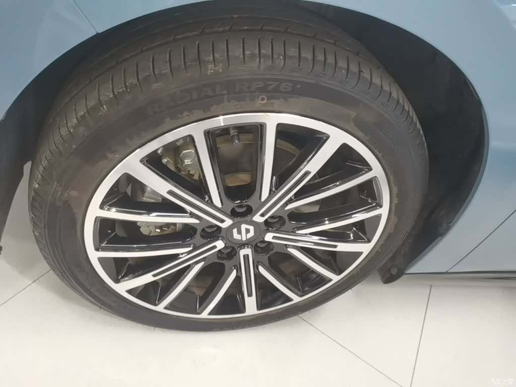 Leapmotor B01, 2025 23