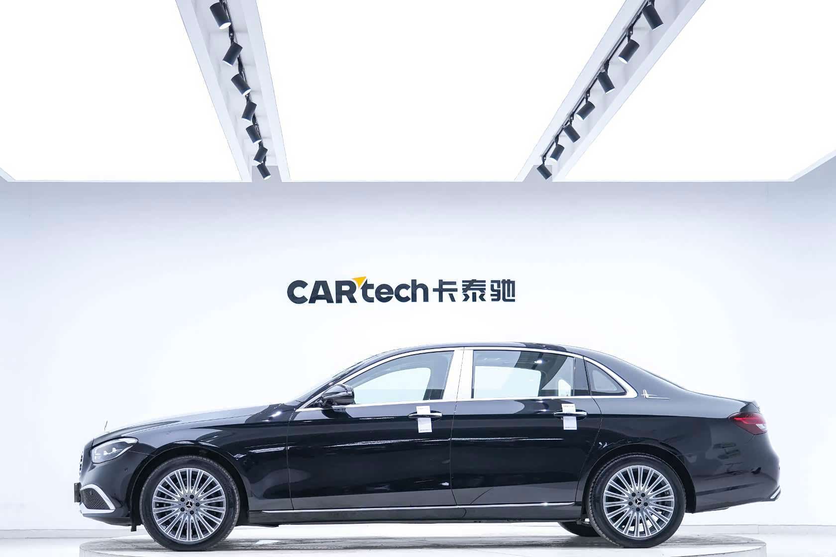 Mercedes-Benz E-Class, 2025 2