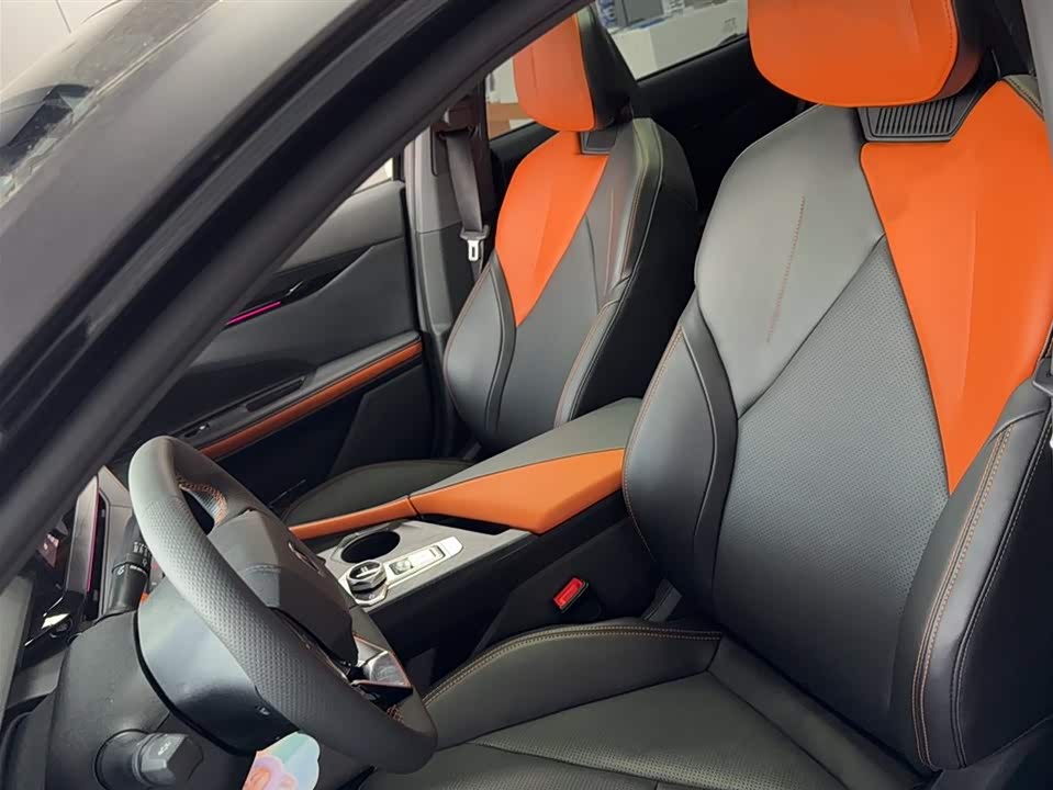 Changan UNI-V Smart iDD