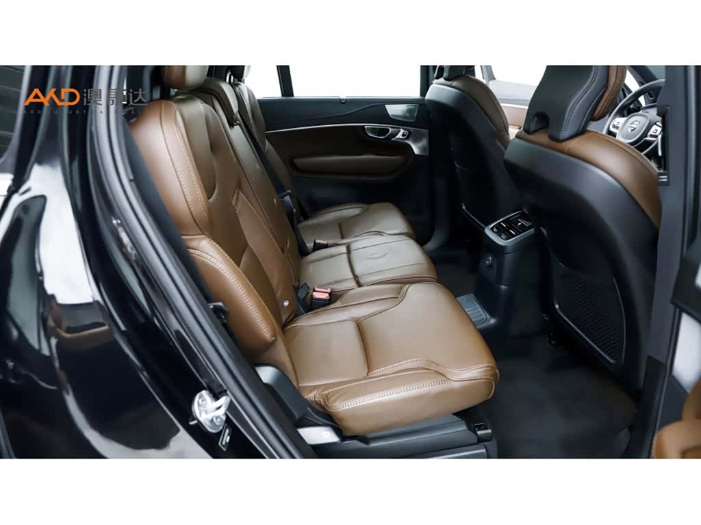 Volvo XC90, 2024 8
