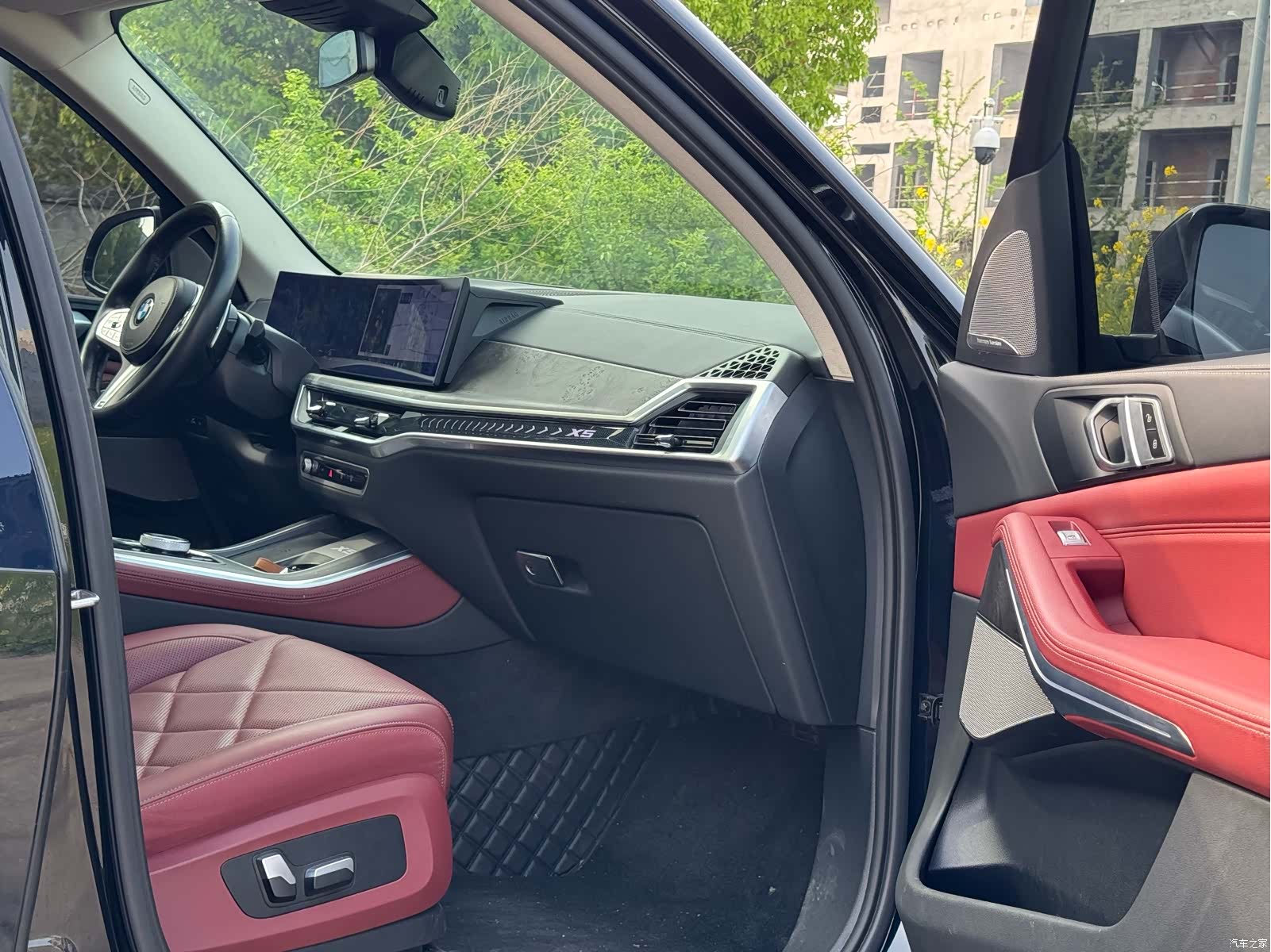 BMW X5, 2024 12