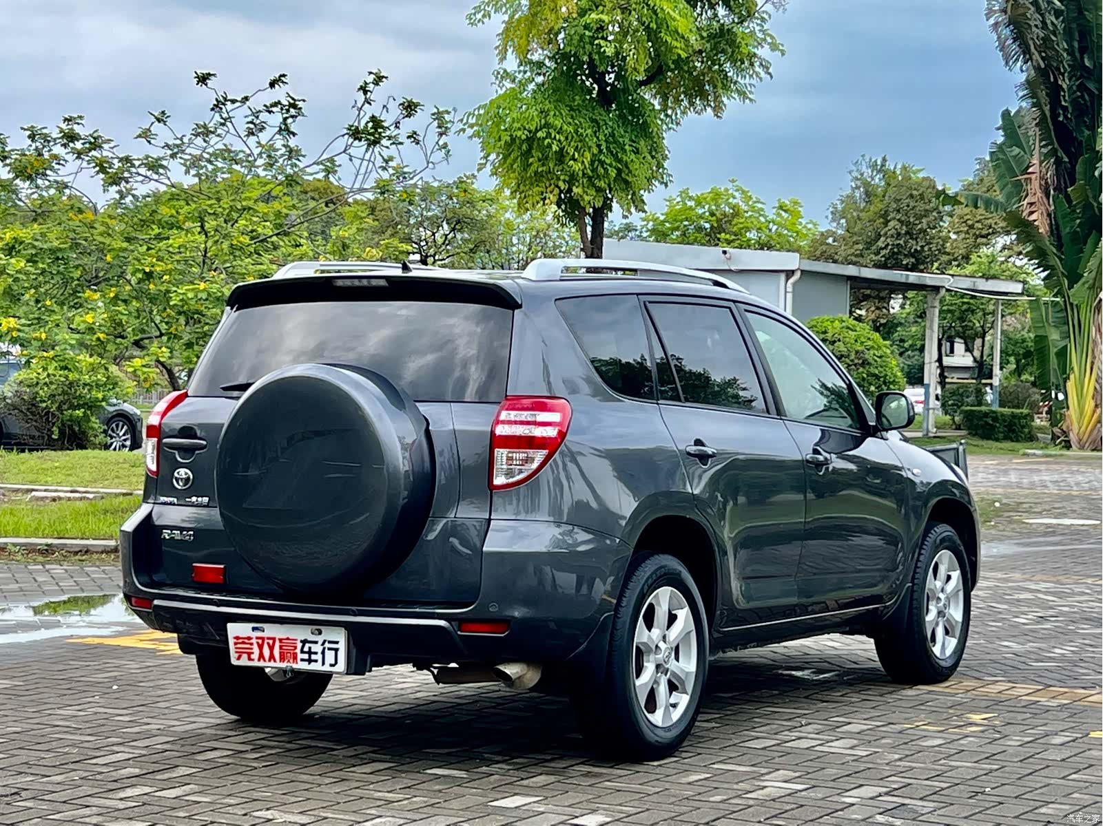 Toyota RAV4, 2012 7