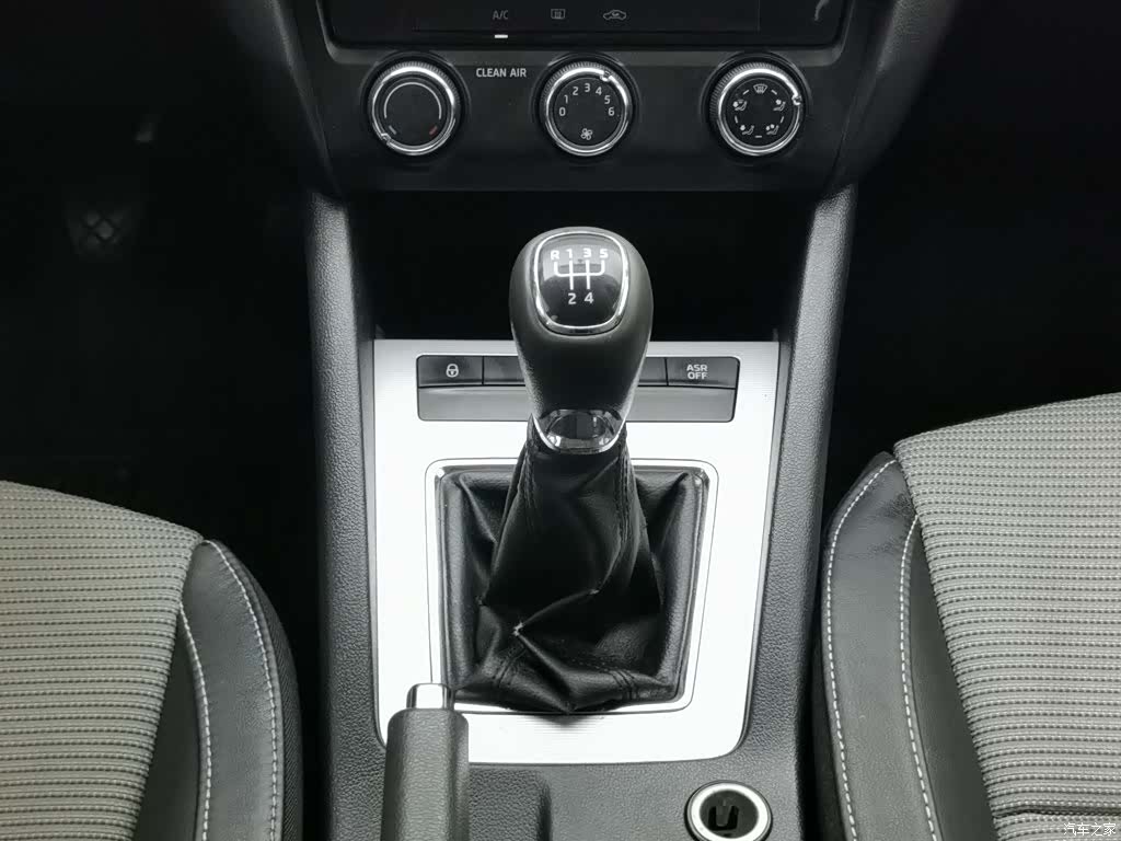 Skoda Octavia, 2016 13