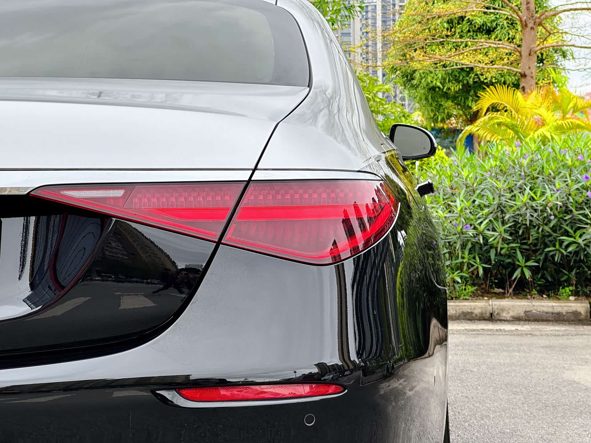 Mercedes-Benz S-Class, 2022 38