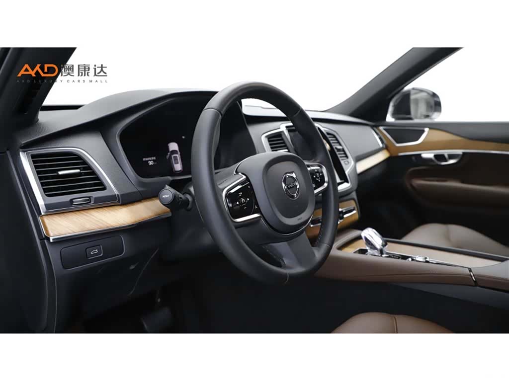 Volvo XC90, 2024 6