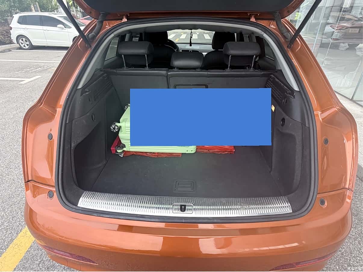 Audi Q3, 2013 11
