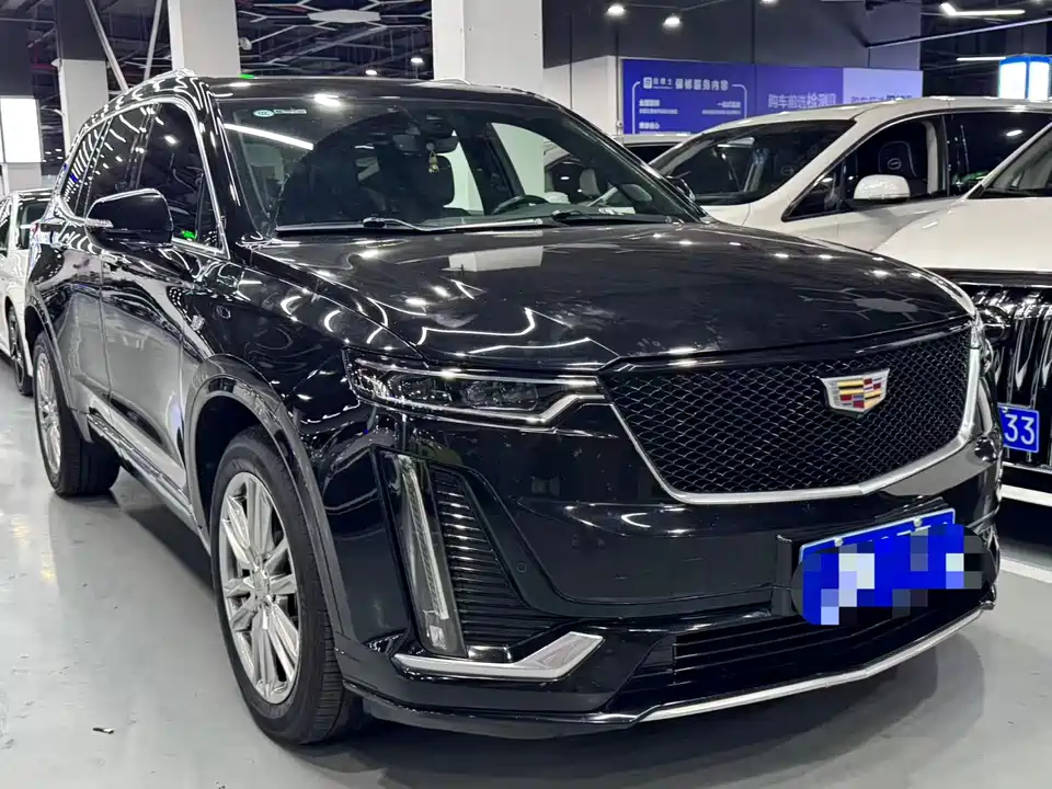 Cadillac XT6