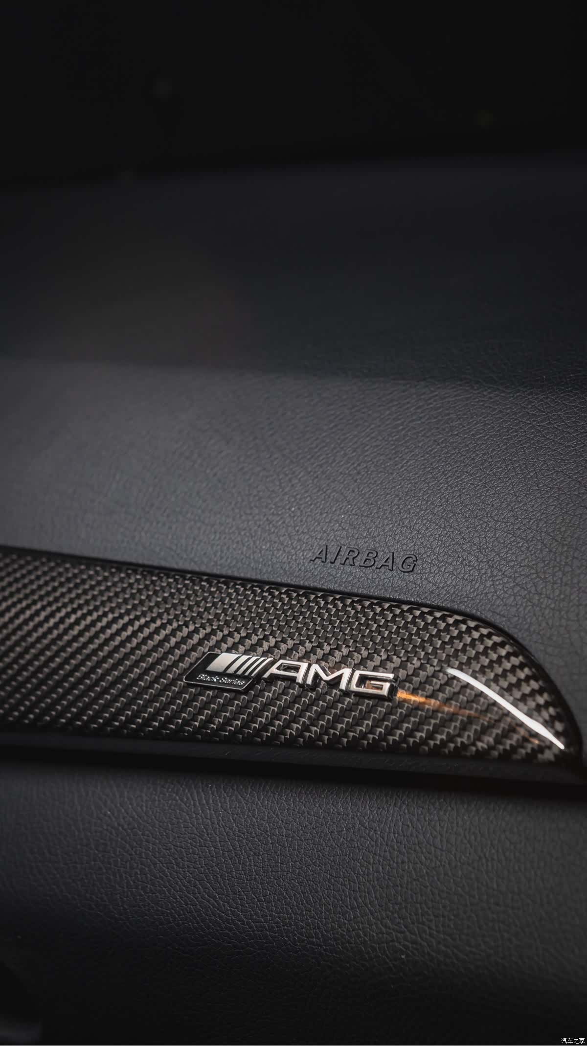 Mercedes-Benz C-Class, 2018 16