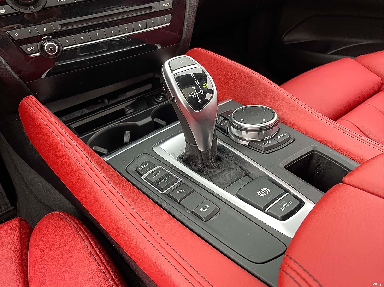 BMW X6, 2017 10