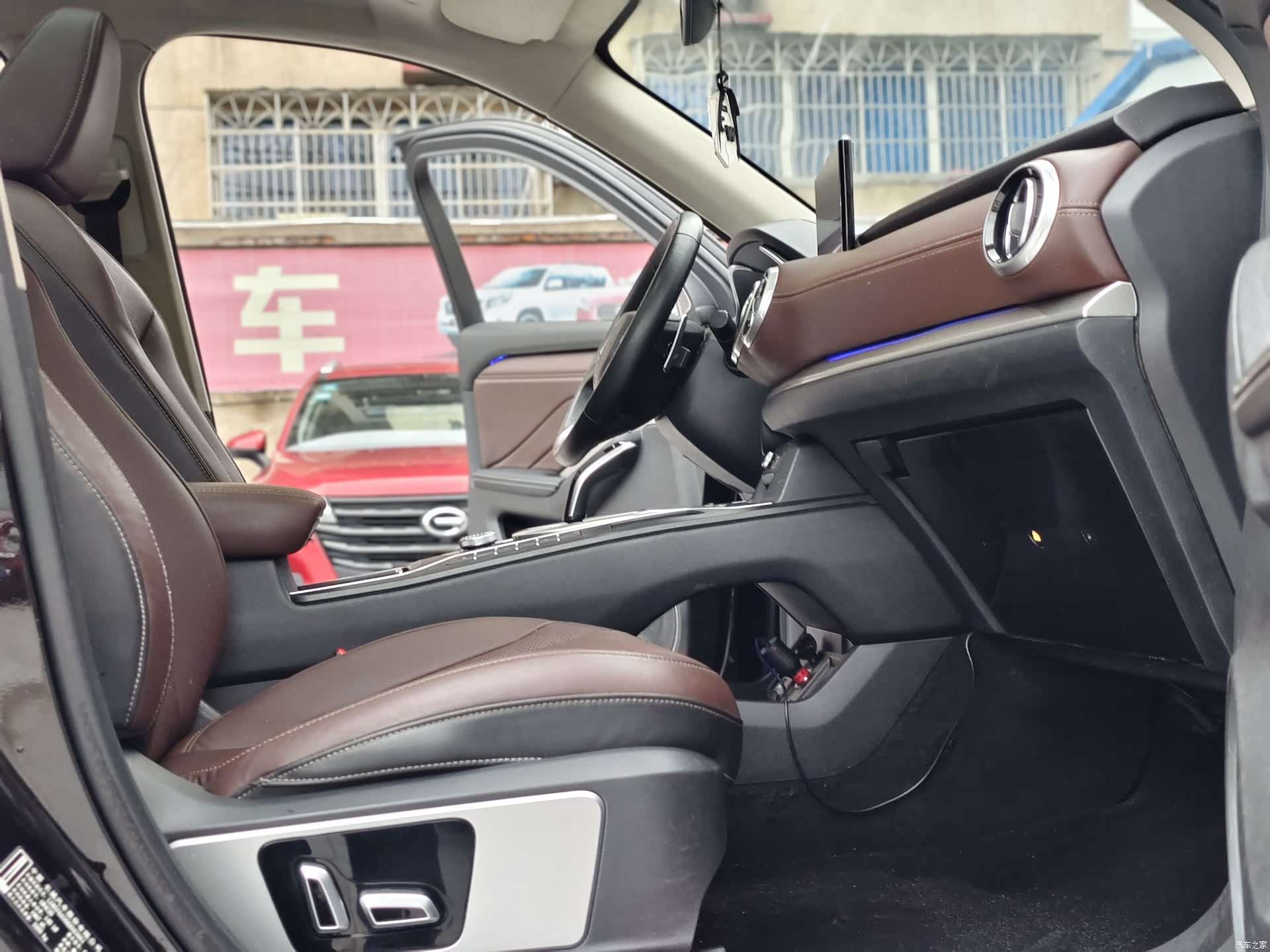 WEY VV6, 2019 11