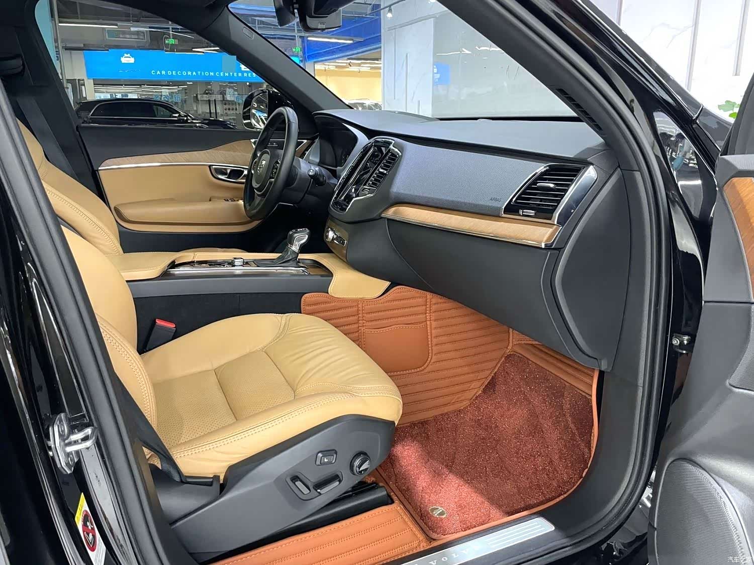 Volvo XC90, 2017 12