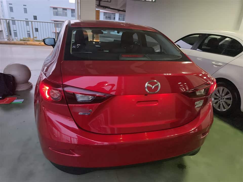 Mazda 3 Angkesaila