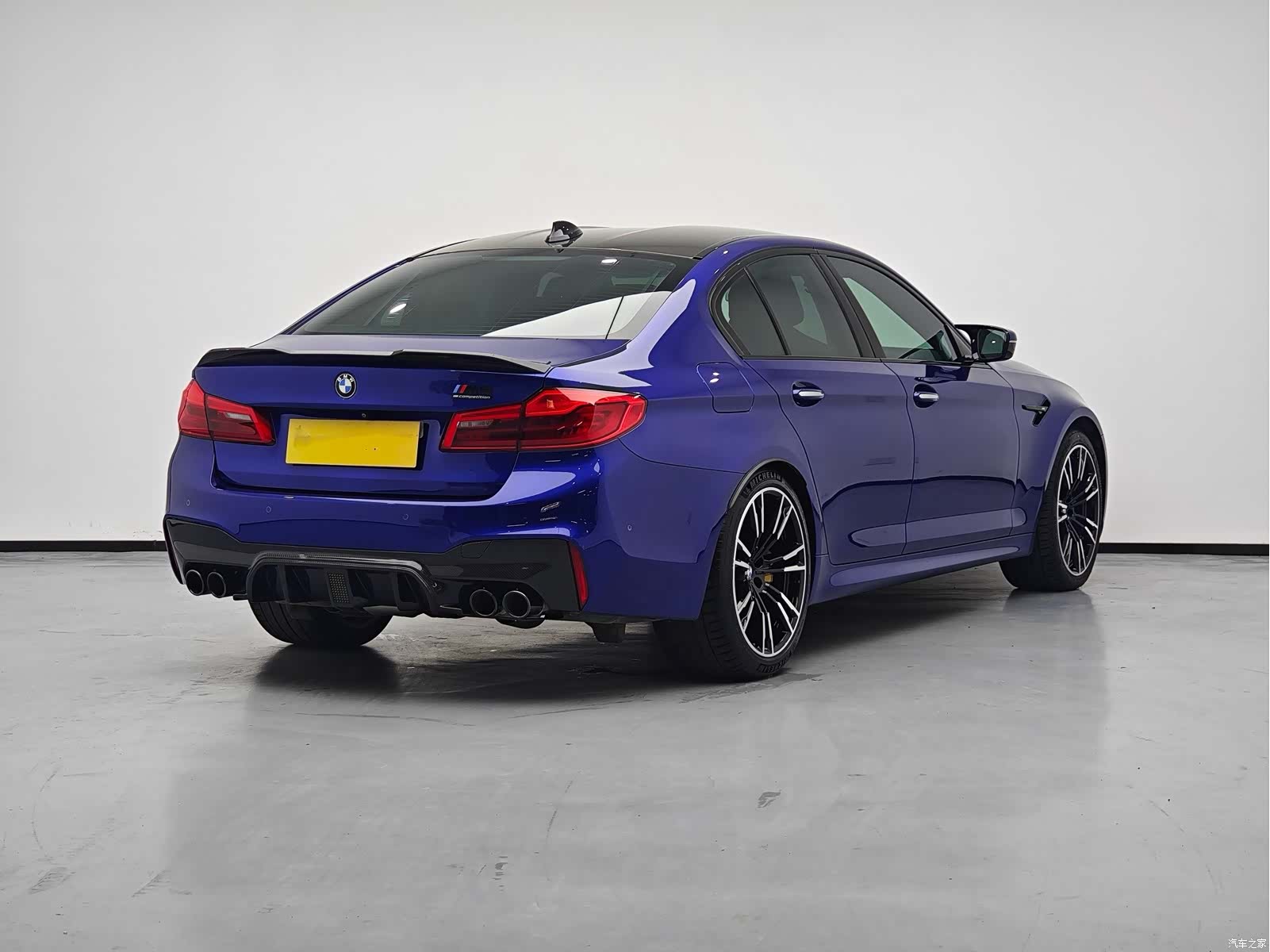 BMW M5, 2018 все фото