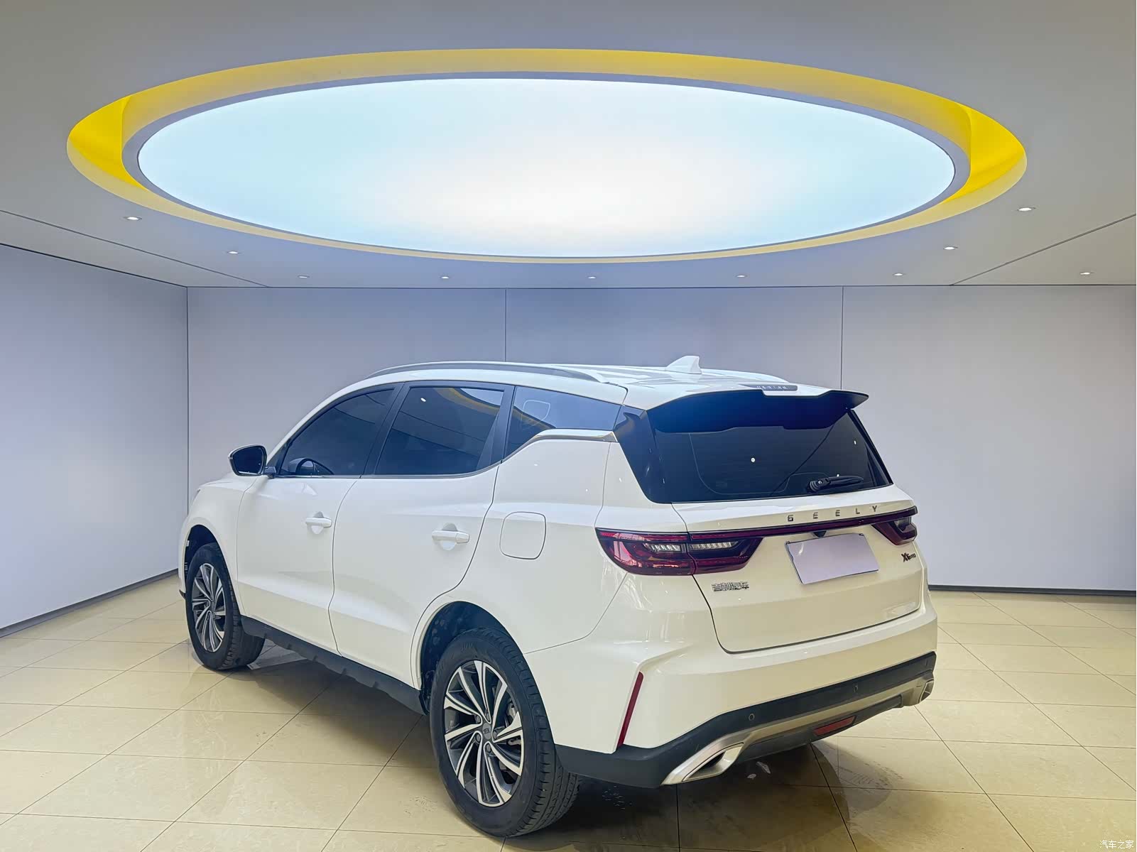 Geely X6, 2023 4