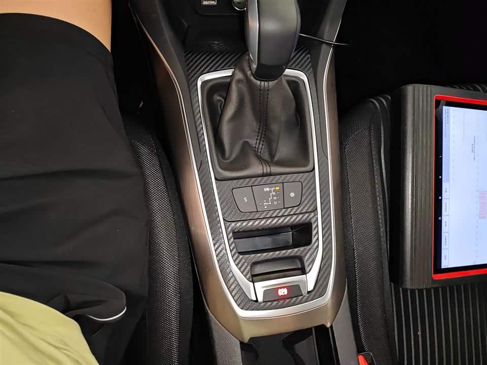 Peugeot 408 Peugeot 408