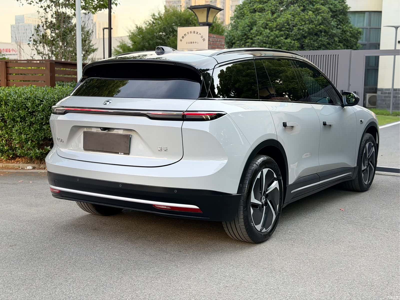 NIO ES6, 2025 4