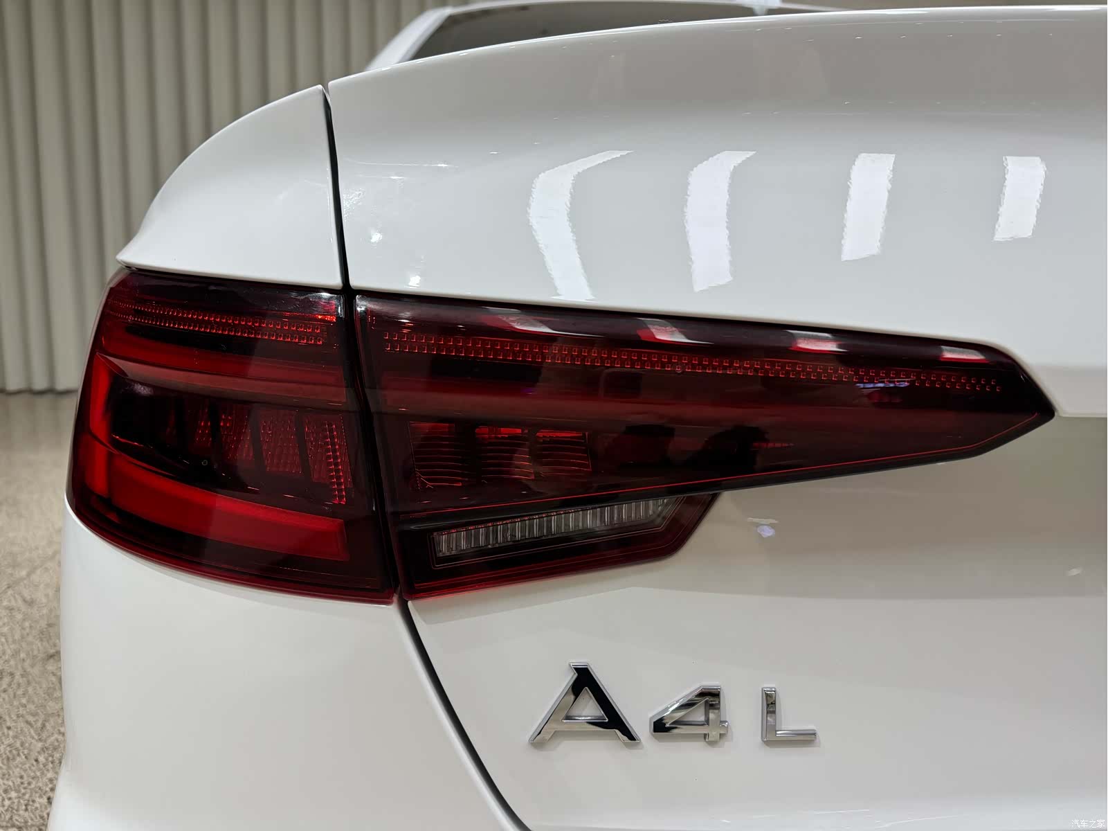 Audi A4L, 2020 32