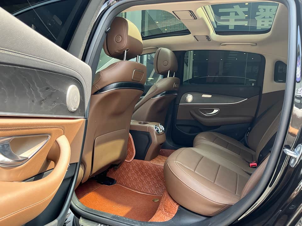 Mercedes-Benz E-class Mercedes-Benz E-class