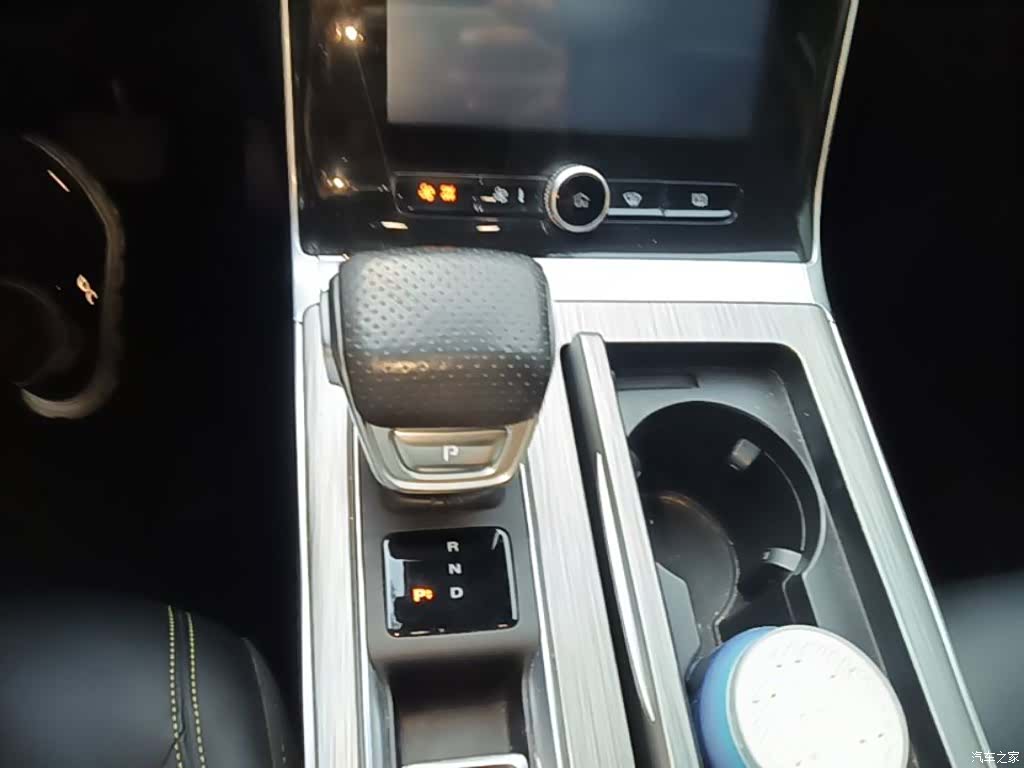 Roewe RX5, 2021 14