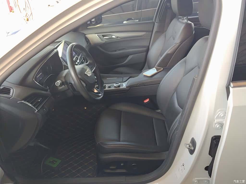 Cadillac CT5, 2021 11