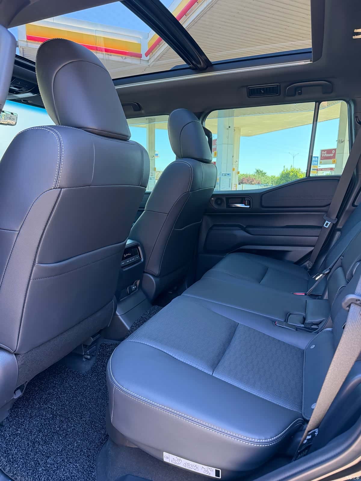 Toyota Prado, 2026 11