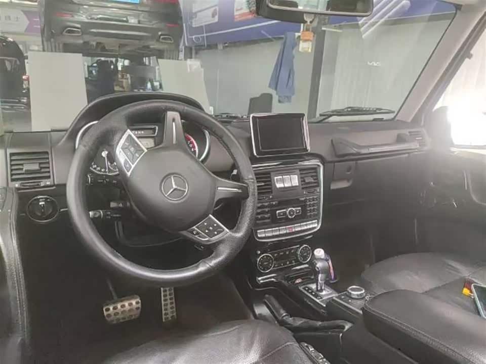 Mercedes-Benz G-class