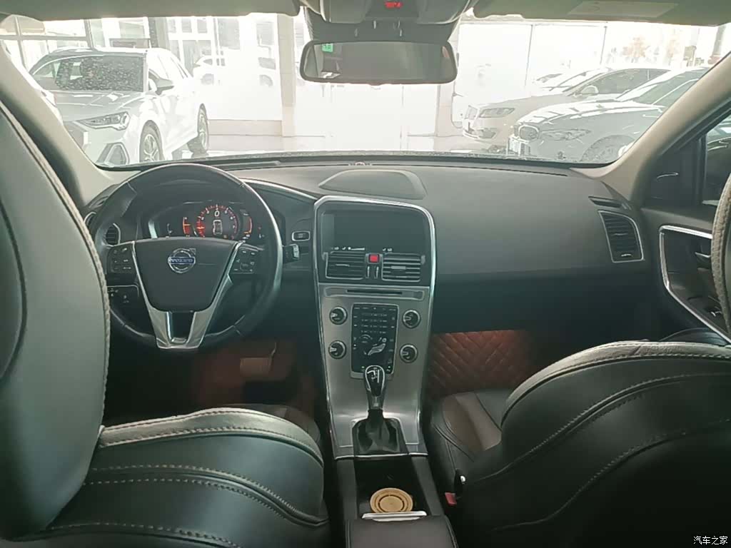 Volvo XC60, 2016 10