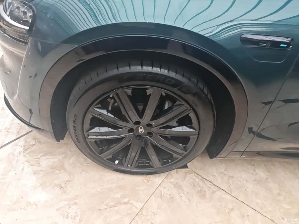 Luxeed R7, 2025 23
