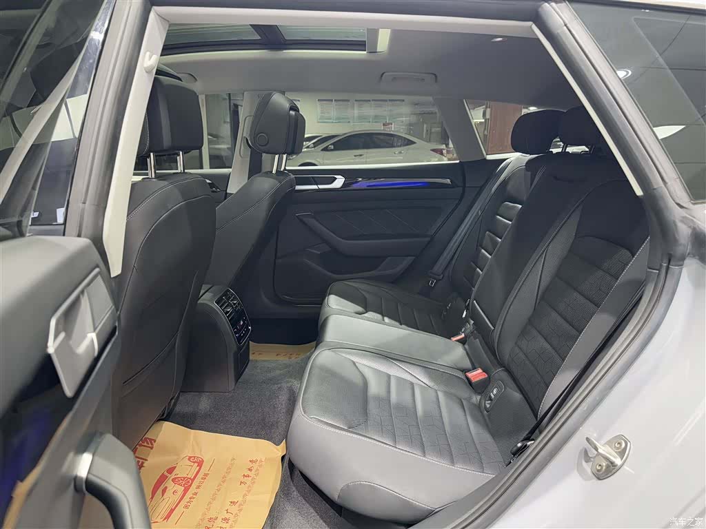 Volkswagen CC, 2024 8