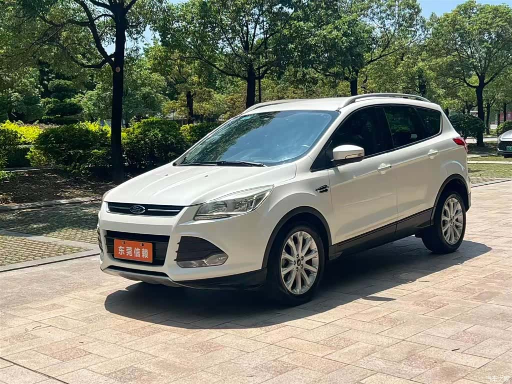 Ford Kuga, 2016 1