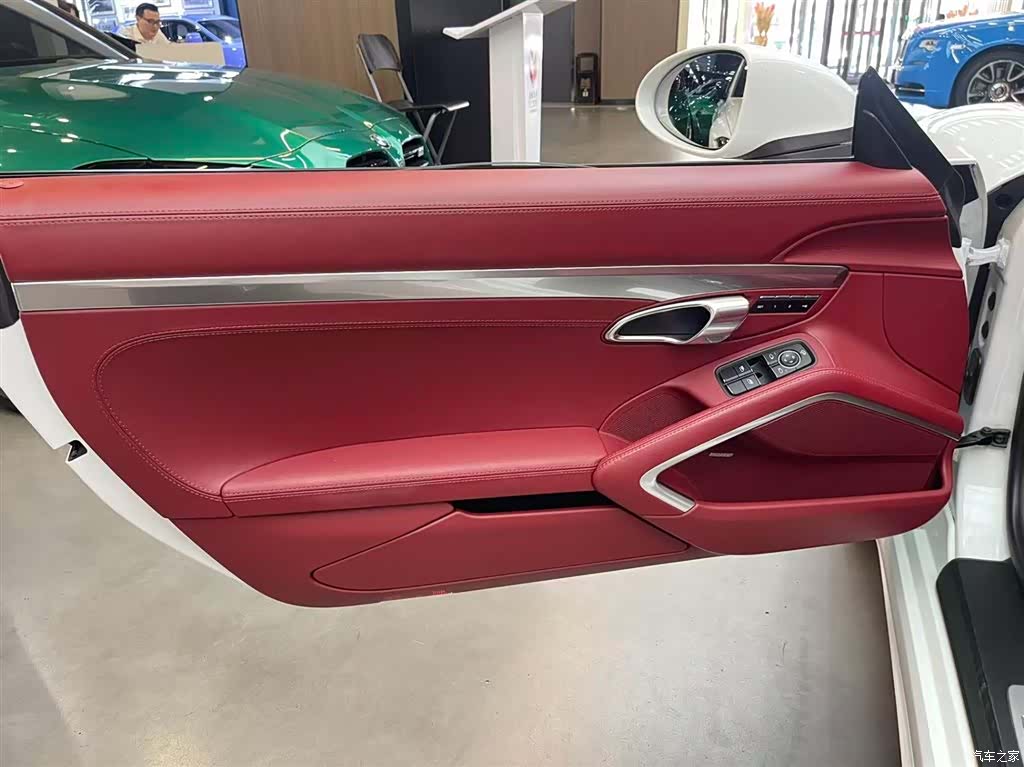 Porsche Boxster, 2020 11