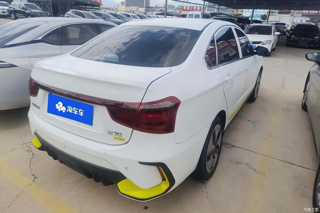 DongFeng E70, 2023 3