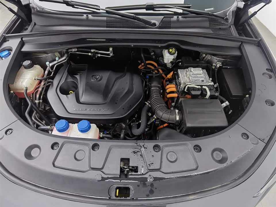 Changan UNI-K Smart iDD