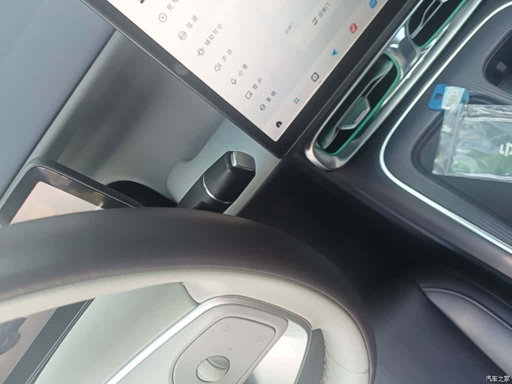 Leapmotor B01, 2025 14