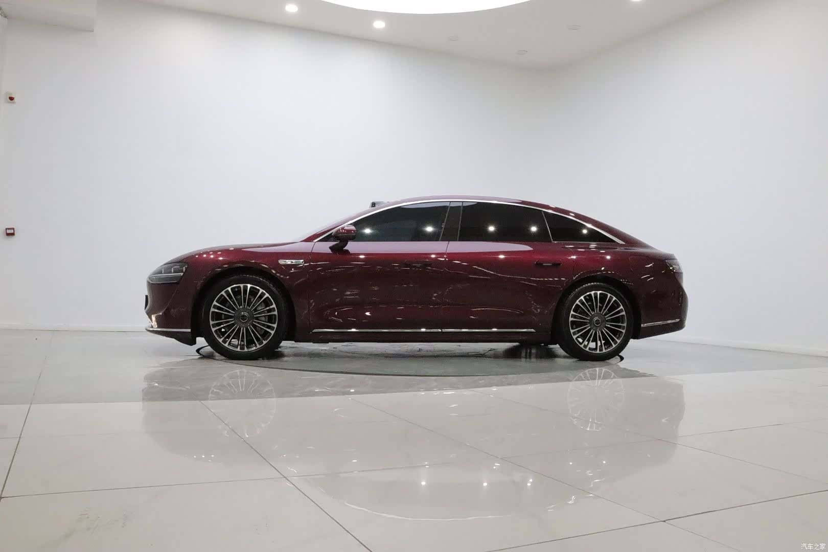 Stelato S9, 2024 8