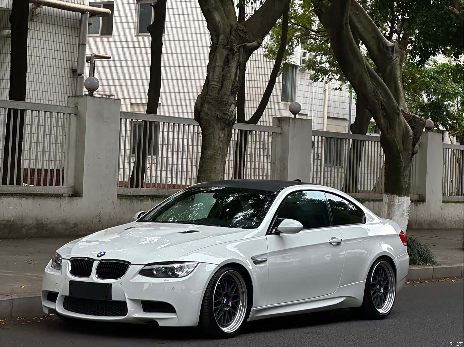 BMW M3, 2009 1