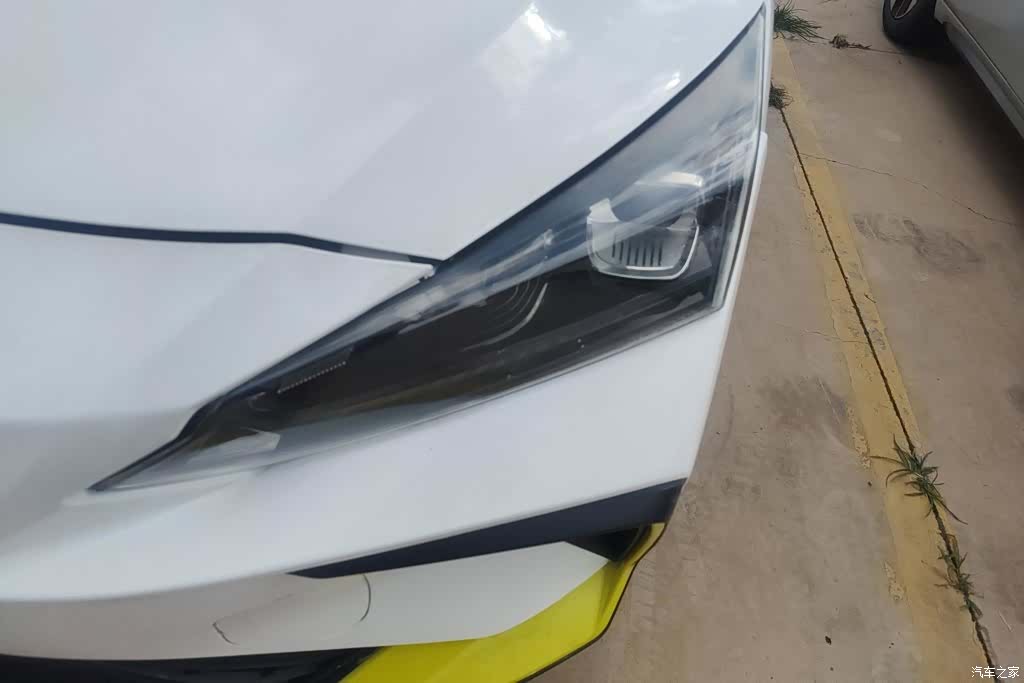 DongFeng E70, 2023 все фото
