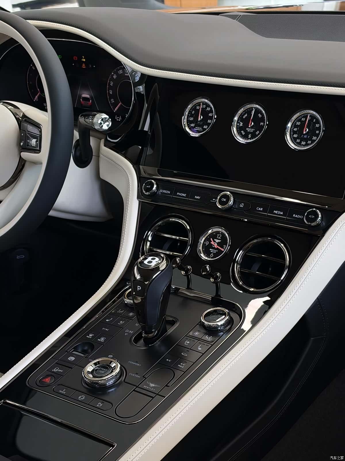 Bentley Continental GT, 2026 10
