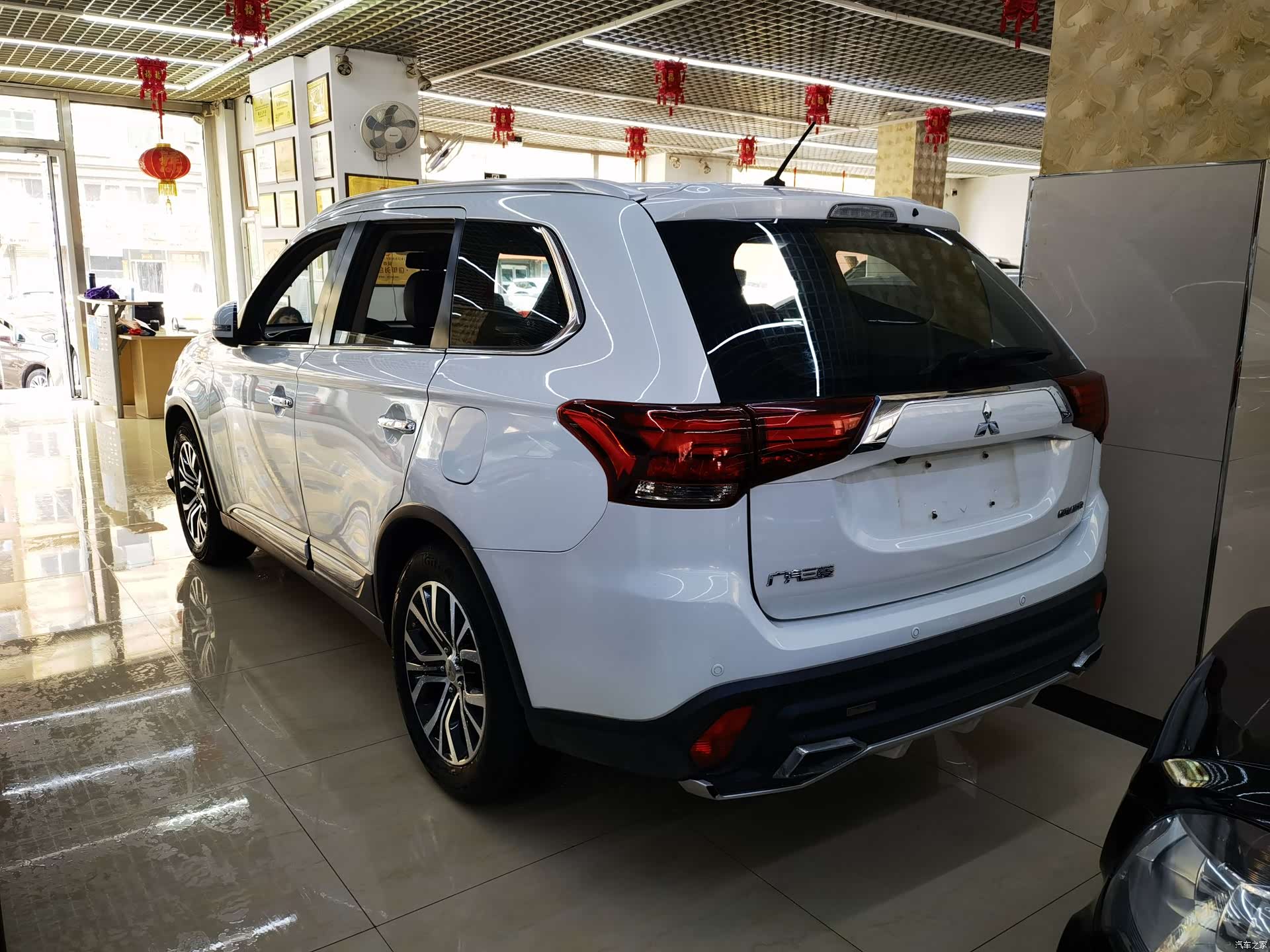 Mitsubishi Outlander, 2017 4