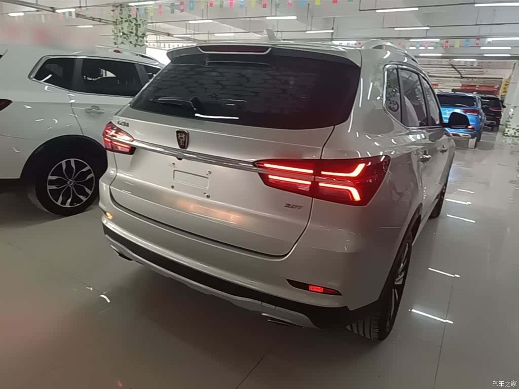 Roewe RX5, 2020 7