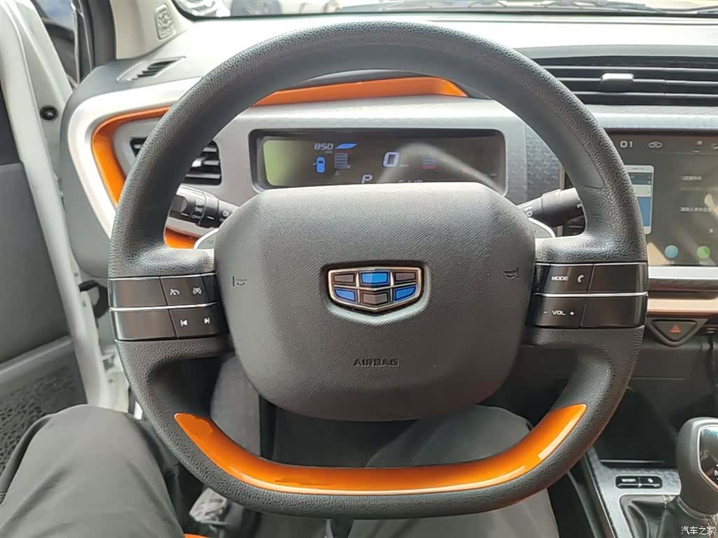 Geely X1, 2018 11