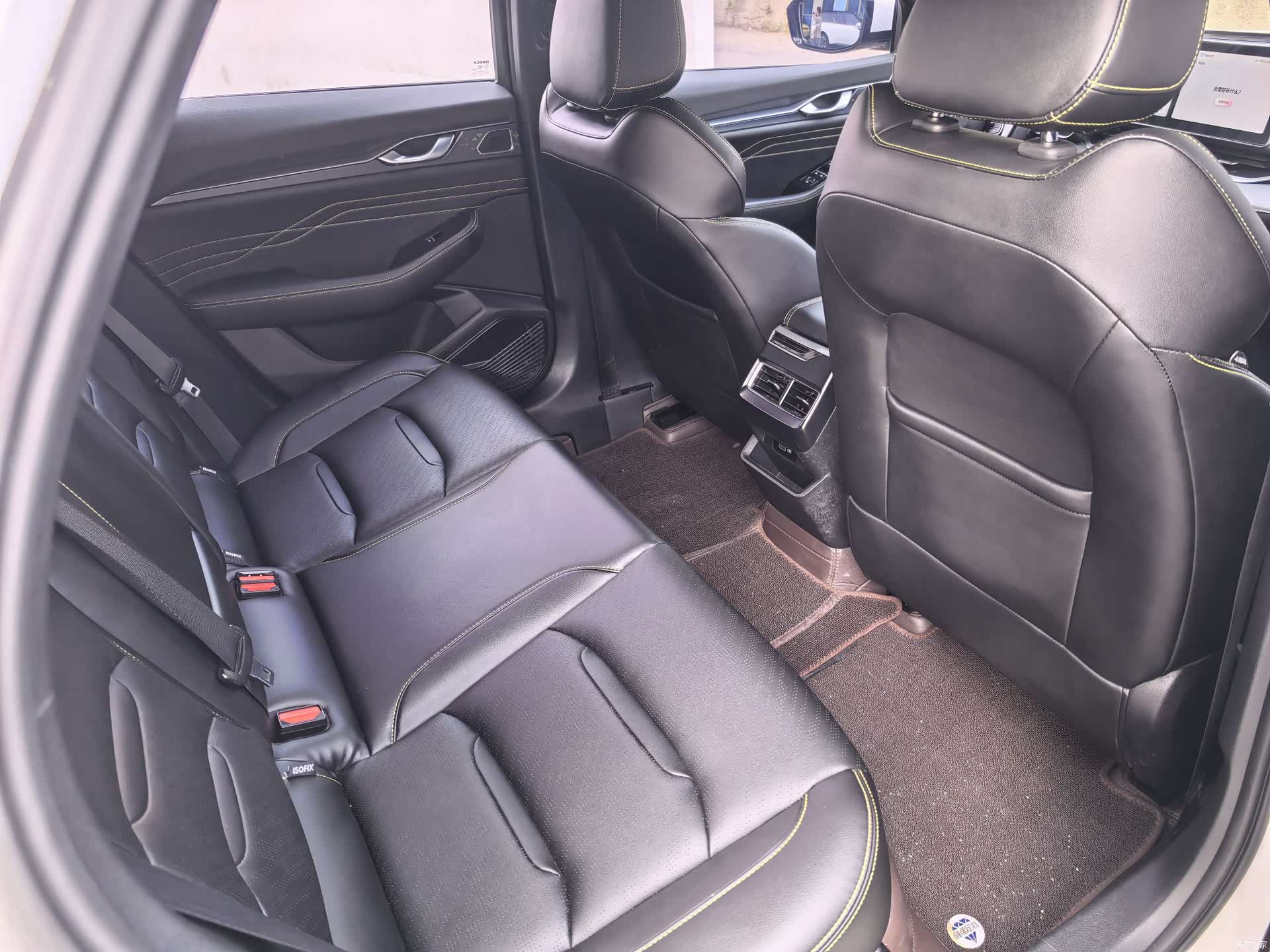 Geely Preface, 2023 12