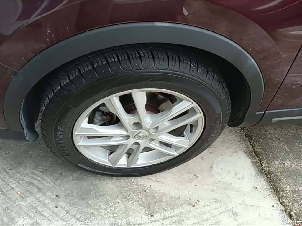 Wuling 560, 2016 22