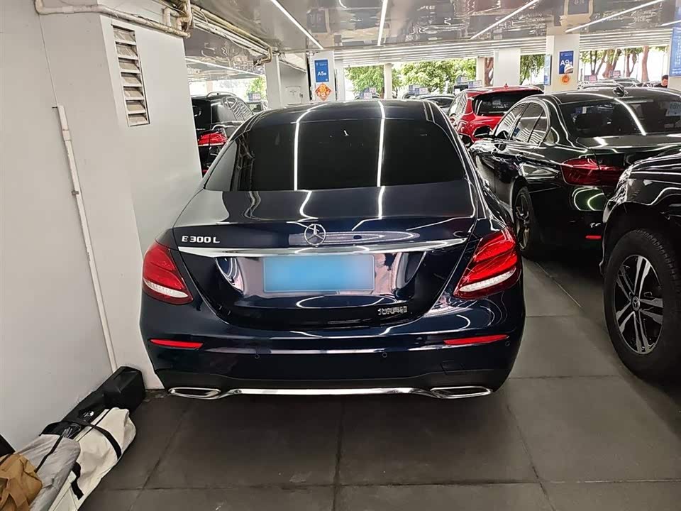 Mercedes-Benz E-class Mercedes-Benz E-class